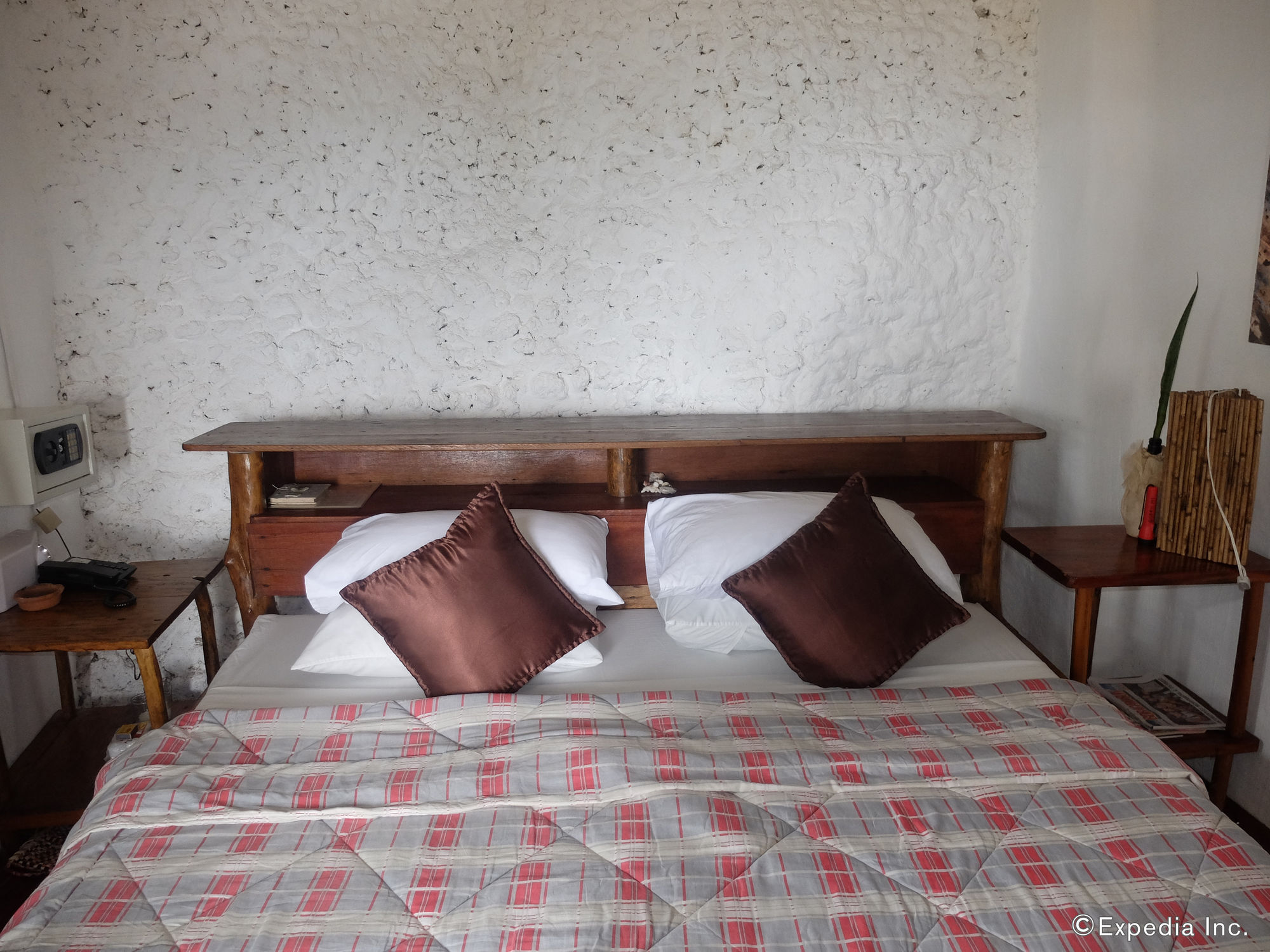Balinghai Beach Resort Yapak Bagian luar foto