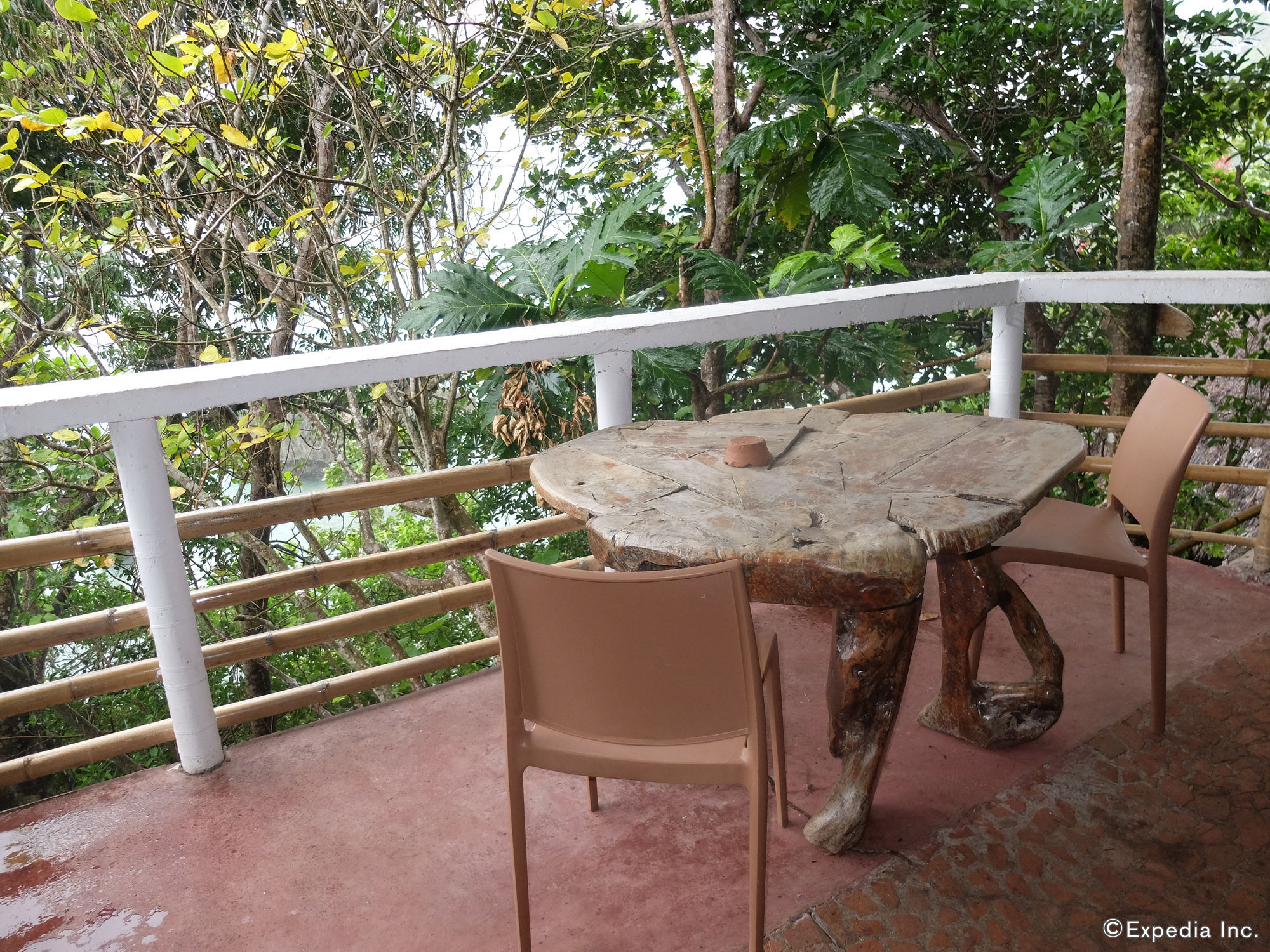 Balinghai Beach Resort Yapak Bagian luar foto