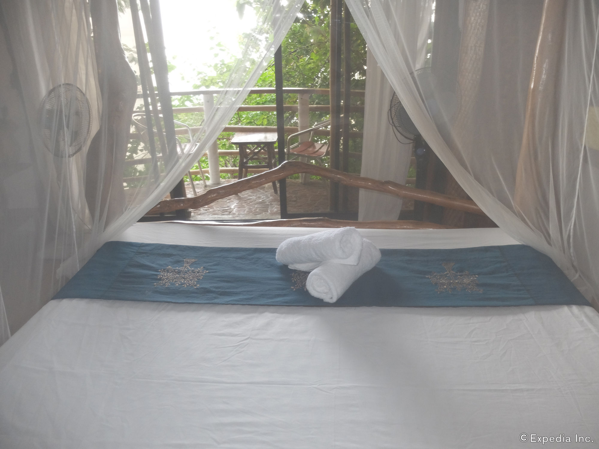Balinghai Beach Resort Yapak Bagian luar foto