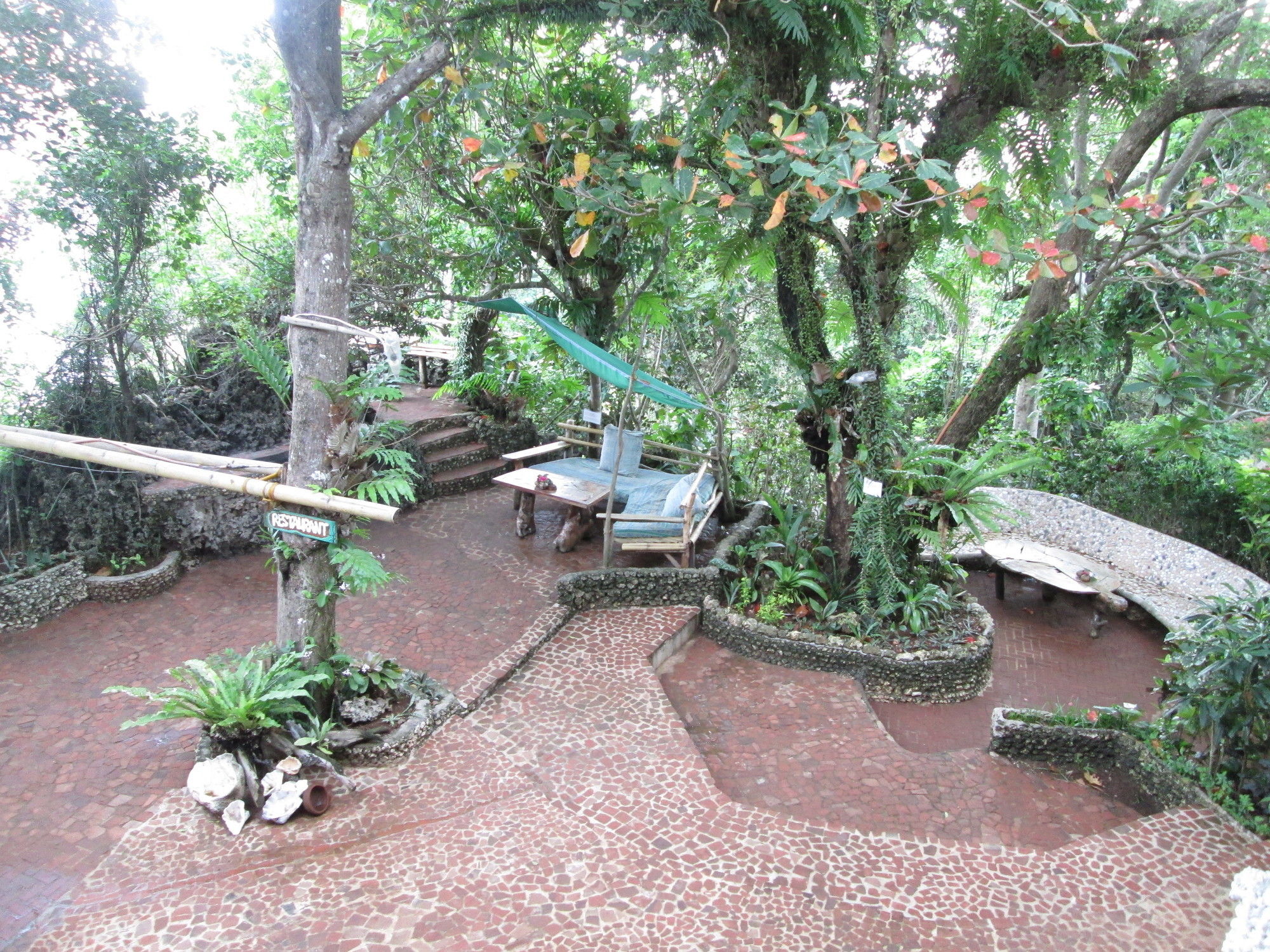 Balinghai Beach Resort Yapak Bagian luar foto
